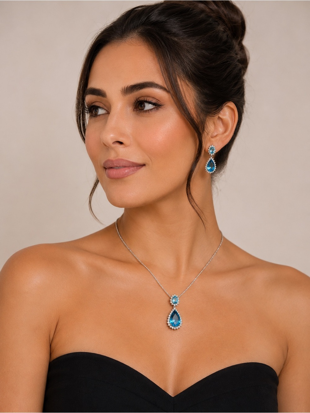 Aquamarine Blue Teardrop pendant and earrings set cubic zirconia. Silvertone set